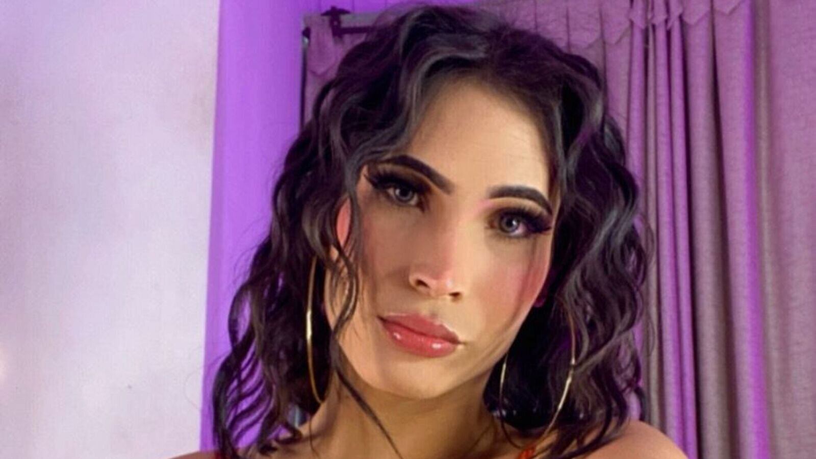 AliceBellaka