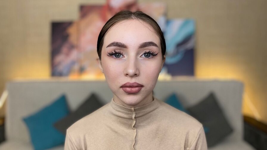 MollyClaes