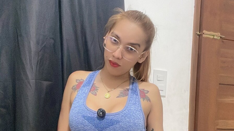 AngelaYu