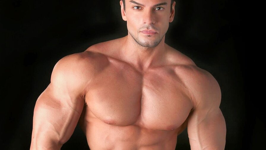 RavenMuscleStud