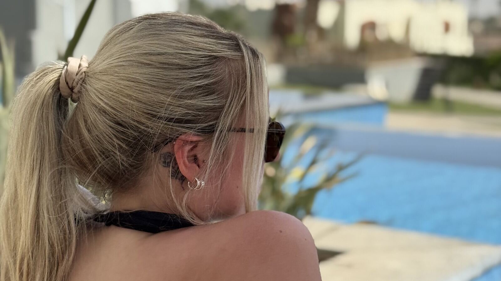 Chrisyblond
